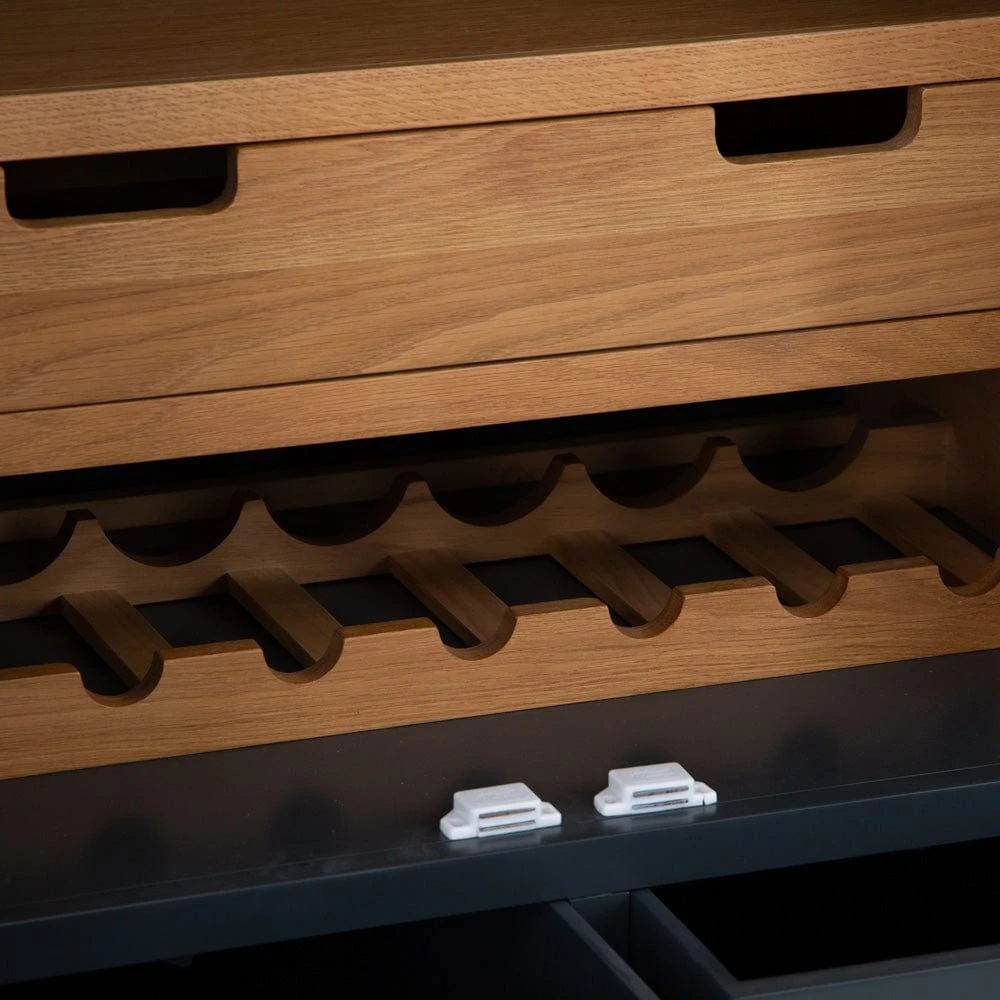 Hampshire Blue Painted Oak Large Larder Unit 12 Hampshire Blue Painted Oak Large Larder Unit - Image 10