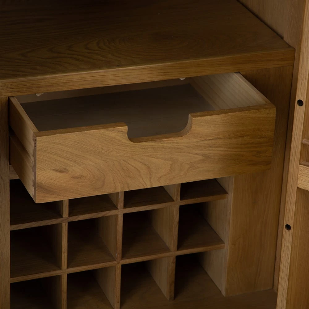 Winchester Oak Slim Larder Unit 13 Winchester Oak Slim Larder Unit - Image 11