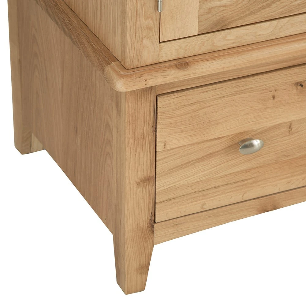 Gloucester Oak 2 Door Wardrobe With Drawer 10 Gloucester Oak 2 Door Wardrobe With Drawer - Image 8