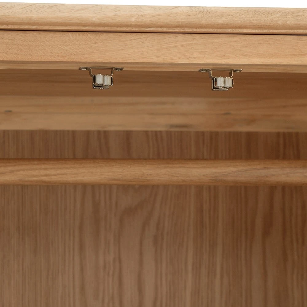 Gloucester Oak 2 Door Wardrobe With Drawer 13 Gloucester Oak 2 Door Wardrobe With Drawer - Image 11