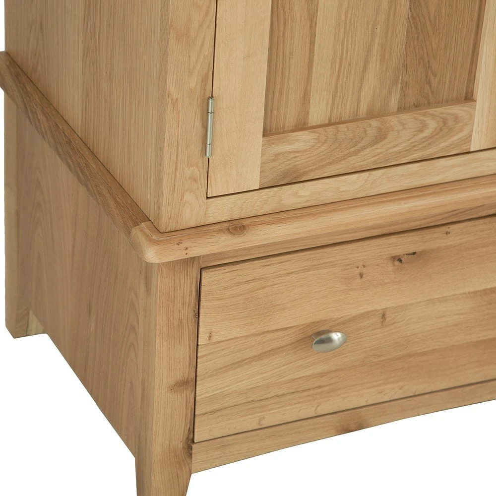 Gloucester Oak 2 Door Wardrobe With Drawer 14 Gloucester Oak 2 Door Wardrobe With Drawer - Image 12