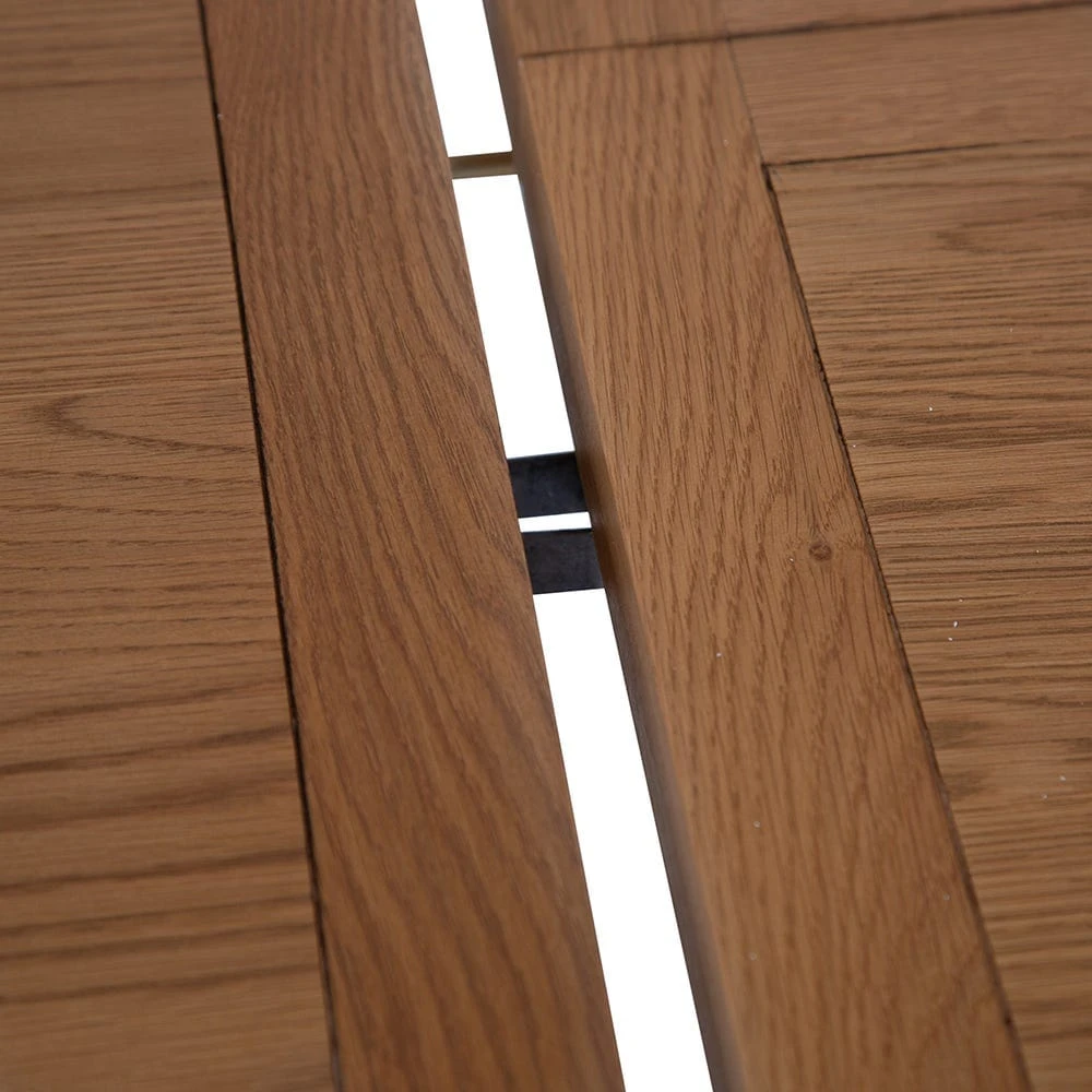 Hampshire White Painted Oak Round Pedestal Extending Dining Table 10 Hampshire White Painted Oak Round Pedestal Extending Dining Table - Image 8