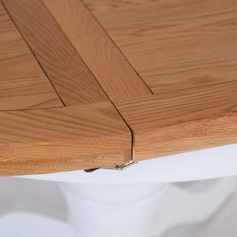 Hampshire White Painted Oak Round Pedestal Extending Dining Table 5 Hampshire White Painted Oak Round Pedestal Extending Dining Table - Image 3