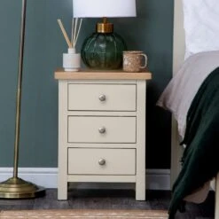Salisbury Ivory Painted Oak 3 Drawer Bedside Table