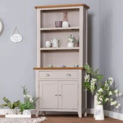 Chester Stone Painted Oak Small Sideboard & Hutch Set